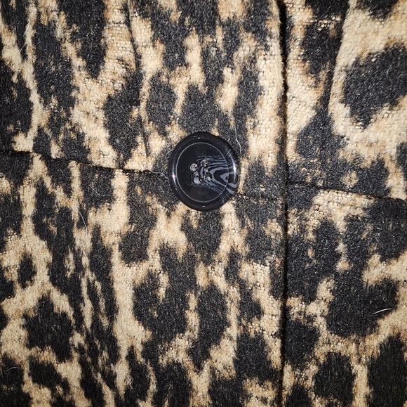 Torrid 🔥🔥HOST PICK🔥🔥Leopard Print Coat - Picture 3 of 11